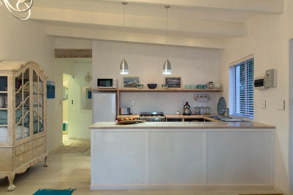Palm Villa Cottage Kommetjie Buitenkant foto