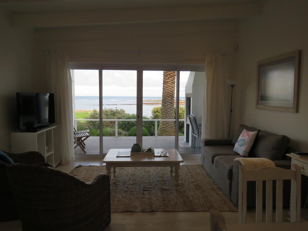 Palm Villa Cottage Kommetjie Buitenkant foto