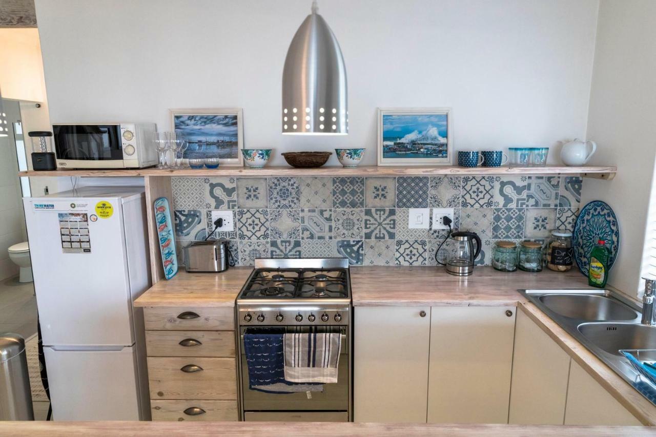 Palm Villa Cottage Kommetjie Buitenkant foto