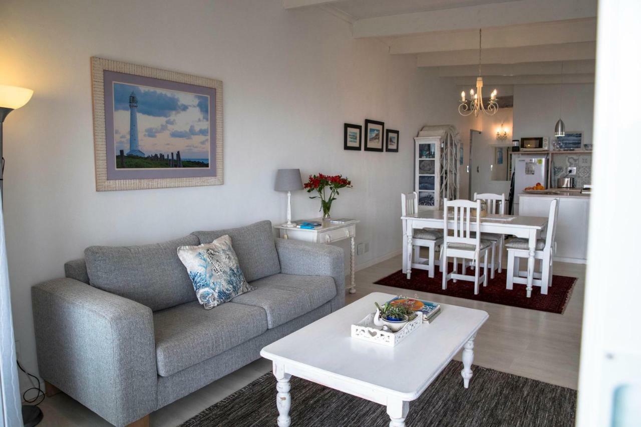 Palm Villa Cottage Kommetjie Buitenkant foto