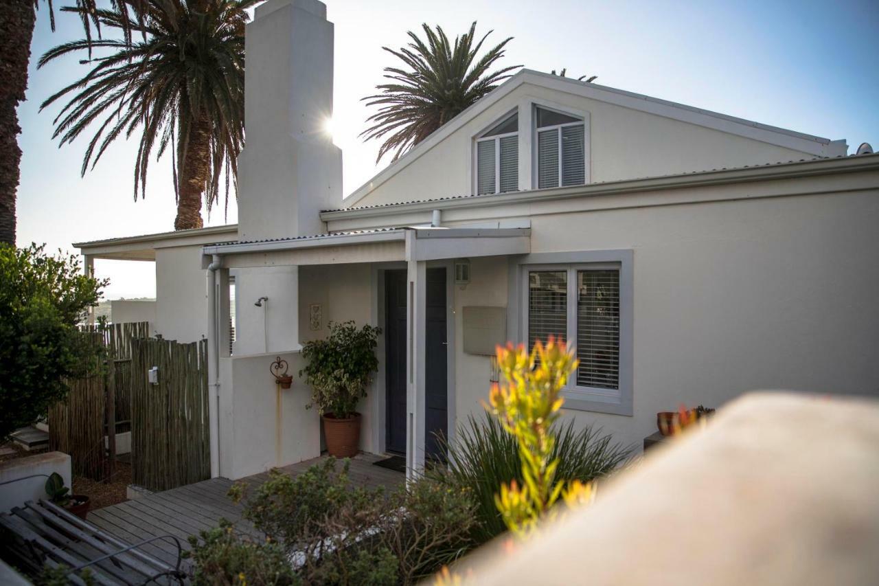 Palm Villa Cottage Kommetjie Buitenkant foto