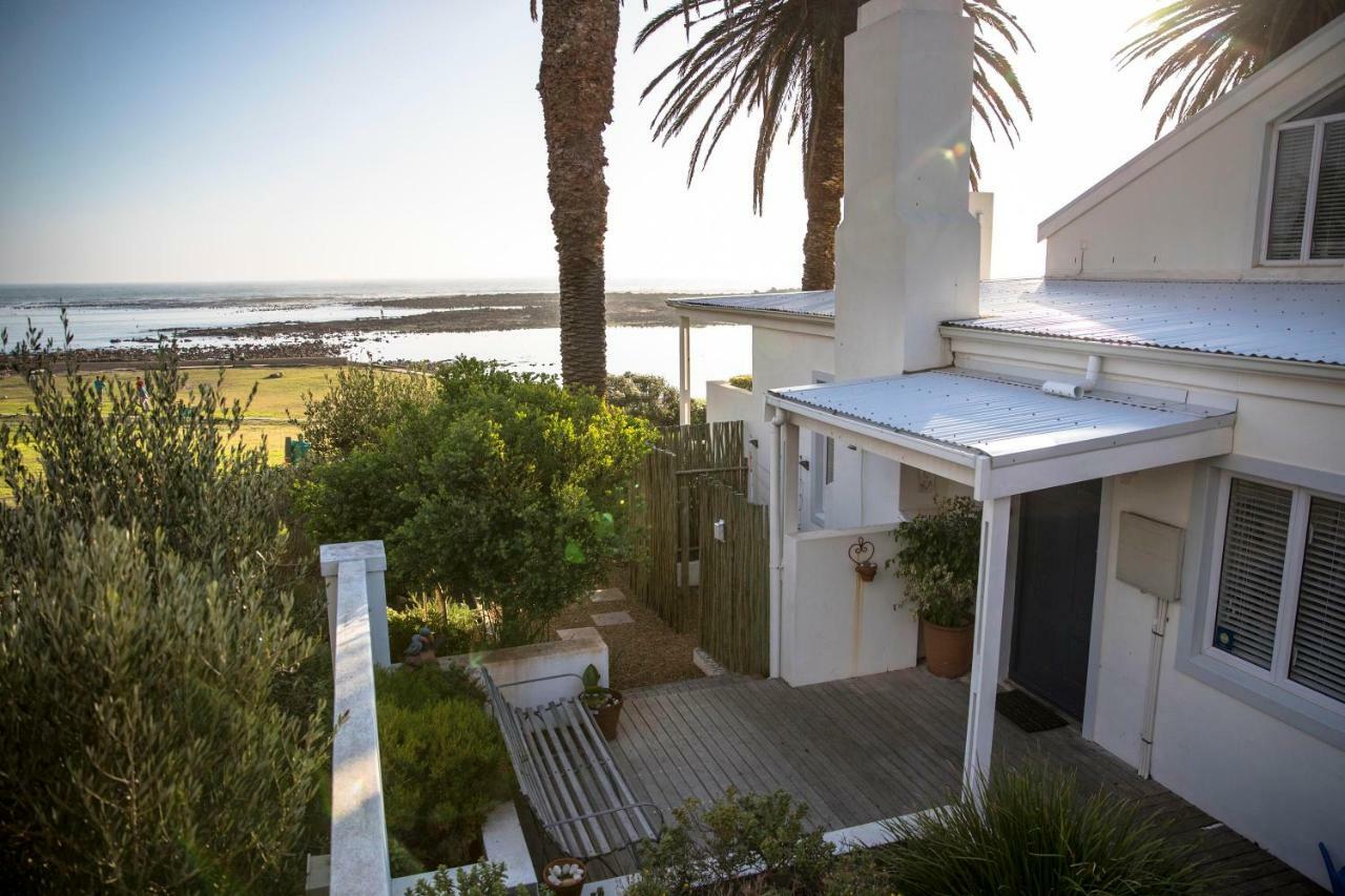 Palm Villa Cottage Kommetjie Buitenkant foto